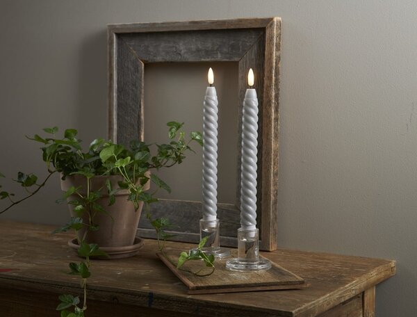 Zestaw 2 Szarych woskowych świec LED Star Trading Flamme Swirl Antique, wys. 25 cm