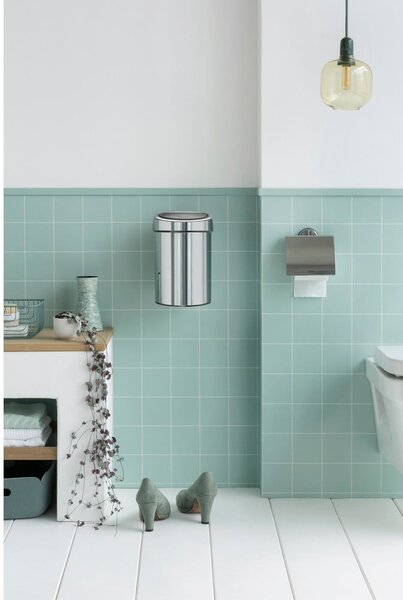 Stalowy kosz na śmieci w kolorze srebra z połyskiem otwierany na dotyk 3 l Touch Bin – Brabantia