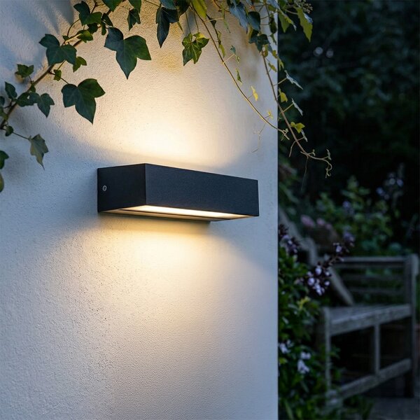 Nowoczesna lampa ścienna czarna z diodą LED IP65 - Steph