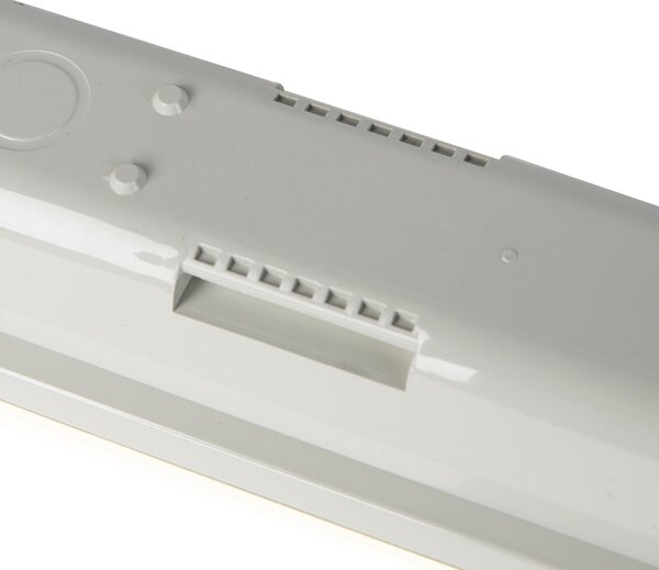 Oświetlenie sufitowe TL z wbudowanym LED 1800 lm i czujnikiem ruchu IP65 - Base
