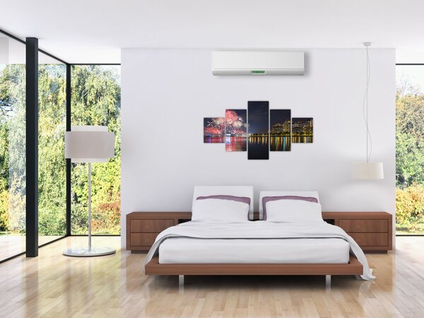 Obraz fajerwerków w Singapurze (125x70 cm)