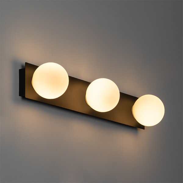 Nowoczesna lampa ścienna czarna 48 cm IP44 3-światłowa - Cederic