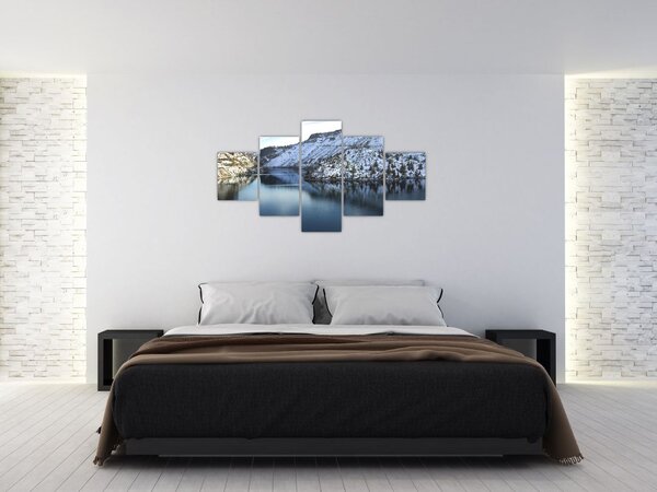 Obraz - zimowy krajobraz z jeziorem (125x70 cm)