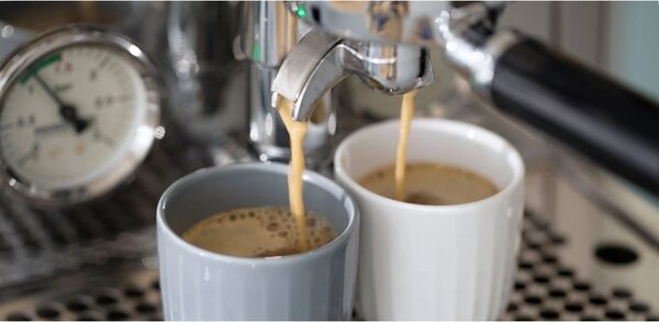 Biała porcelanowa filiżanka do espresso Kähler Design Hammershoi, 10 ml