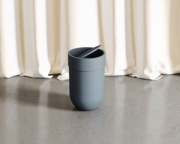 Niebieski plastikowy kosz na śmieci 6 l Touch – Umbra