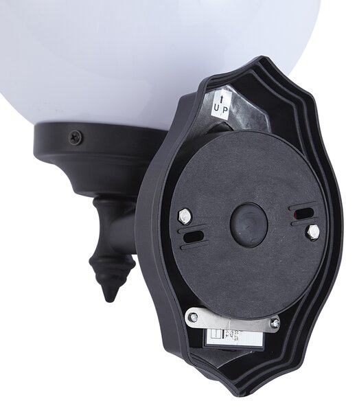 Klasyczna zewnętrzna lampa ścienna czarna z opalowym szkłem IP44 z czujnikiem ruchu - Champs