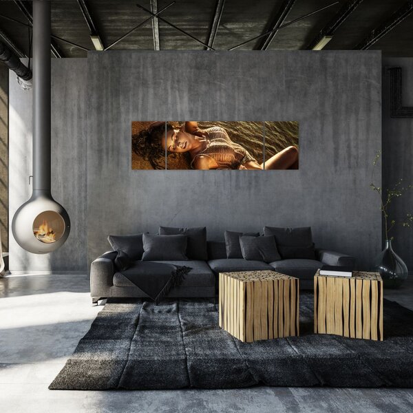 Obraz kobiety leżącej na plaży (170x50 cm)
