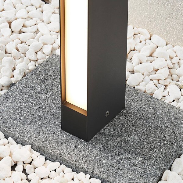 Słupek oświetleniowy LED Lirka Lucande, aluminiowy / szary / cynkowy, aluminium, nowoczesny