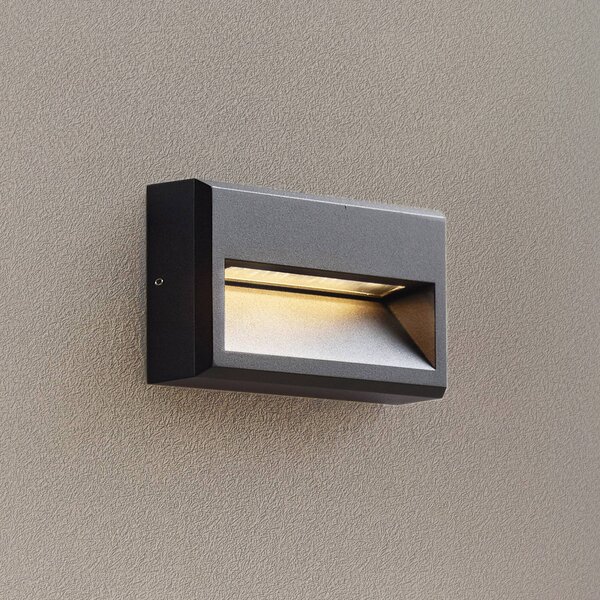 Kinkiet zewnętrzny LED Weno Lucande, czarny, aluminium, nowoczesny