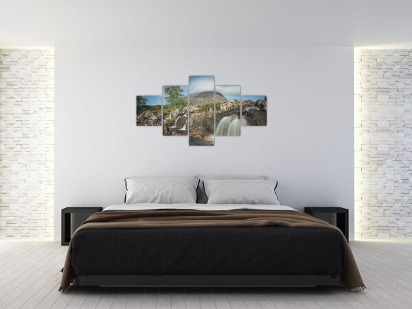 Obraz wodospadów i gór (125x70 cm)