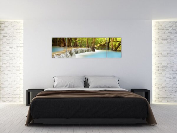 Obraz wodospadu Huai Mae Kamin w lesie (170x50 cm)
