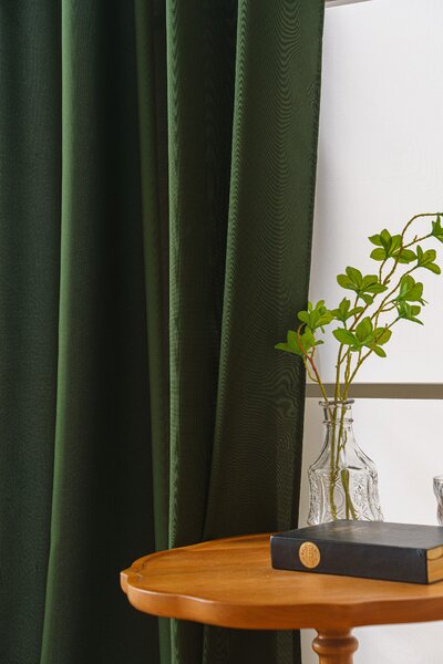 Zasłona OXFORD LIGHT 140x250 cm, ciemnozielony Zawieszanie: Taśma z wiązaniami