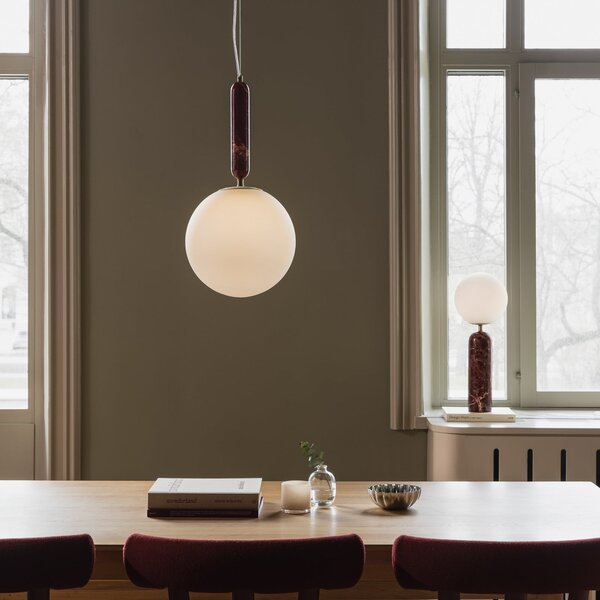 Lampa Wisząca Globen Lighting, Torrano, ściemnialny, czerwony, salon, marmur, skandynawski