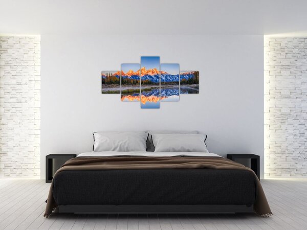 Obraz ośnieżonych szczytów górskich (125x70 cm)