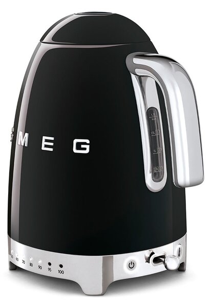 Czarny czajnik elektryczny ze stali nierdzewnej 1,7 l Retro Style – SMEG