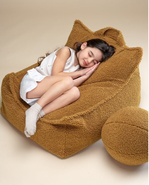 Brązowy dziecięcy worek do siedzenia z materiału bouclé Chair – Wigiwama