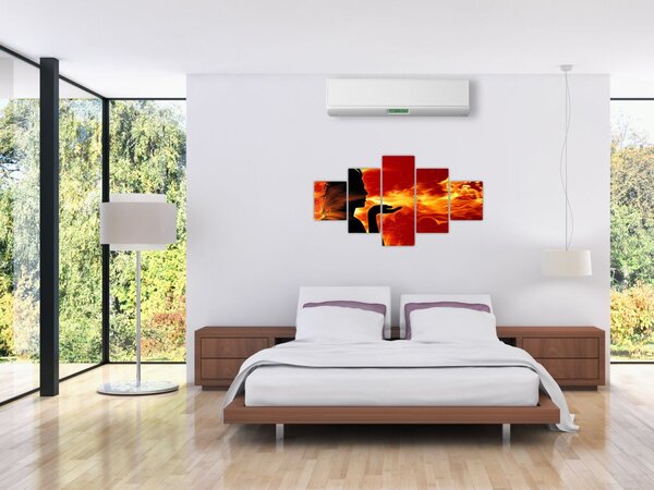 Obraz kobiety z płomieniami (125x70 cm)