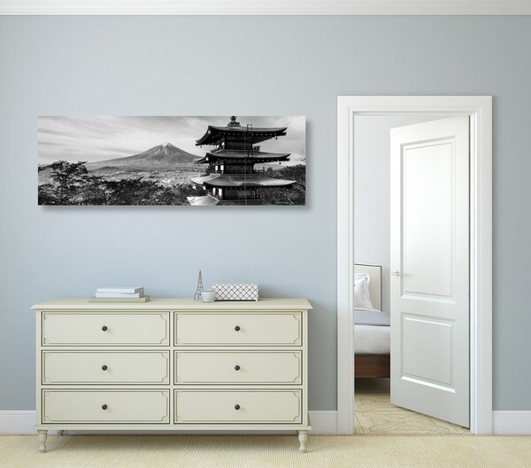 Obraz pomnik Chureito Pagoda w wersji czarno-białej