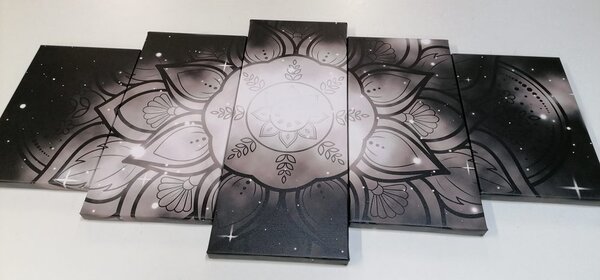 5-częściowy obraz Mandala z tłem galaktyki w wersji czarno-białej