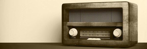 Obraz radio retro w wersji sepia