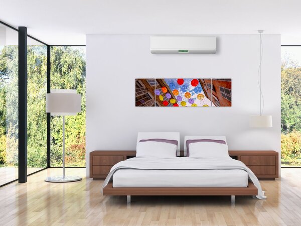 Obraz kolorowych parasoli (170x50 cm)