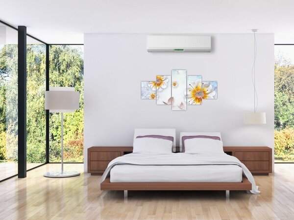 Obraz - Kompozycja z kwiatami i motylami (125x70 cm)