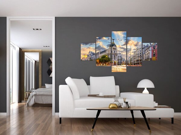 Obraz - Calle Gran Vía, Madryt, Hiszpania (125x70 cm)