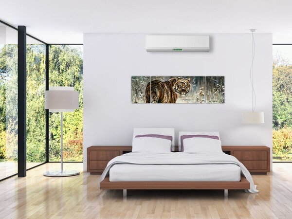 Obraz - Tygrys w zaśnieżonym lesie, obraz olejny (170x50 cm)