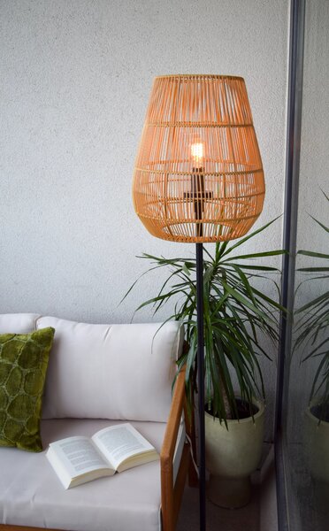 NERIDA lampa stojąca zewnętrzna z tworzywa imitującego rattan naturalny IP44 1xE27