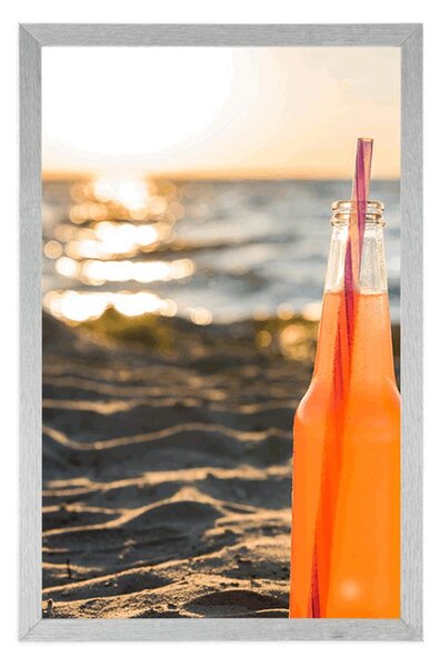 Plakat orzeźwiający napój na plaży