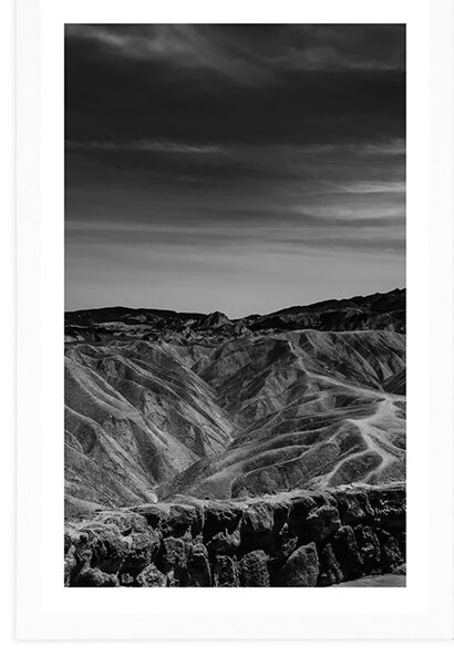 Plakat z passe-partout Park Narodowy Death Valley w Ameryce w czerni i bieli