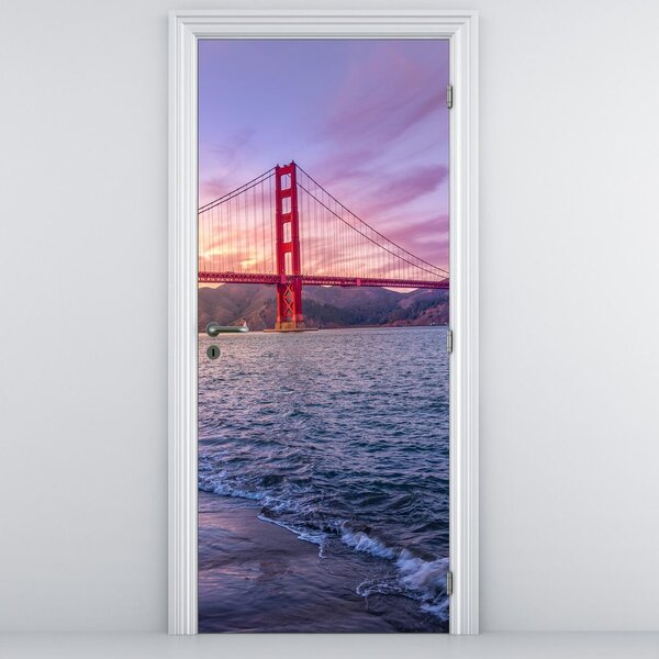 Fototapeta na drzwi - Most z zachodem Słońca (95x205cm)