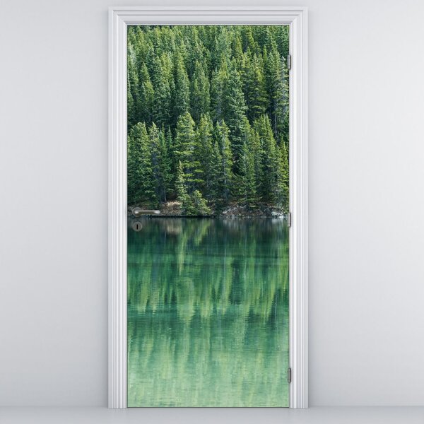 Fototapeta na drzwi - Iglaki nad jeziorem (95x205cm)