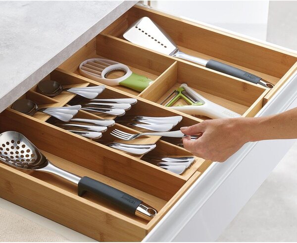 Regulowany bambusowy organizer na sztućce do szuflady w naturalnym kolorze 32 x 40 cm DrawerStore Bamboo – Joseph Joseph