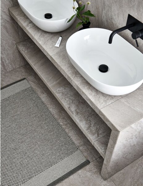 Szary chodnik odpowiedni na zewnątrz 85x260 cm Edit Warm Grey – Pappelina