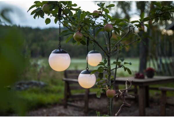 Zestaw 3 wiszących solarnych lamp ogrodowych Star Trading Globus, ø 10 cm