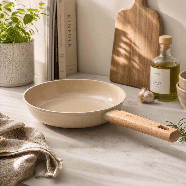 Patelnia z powłoką ceramiczną ø 26 cm Ecrina – Orion