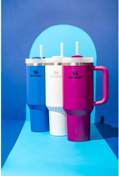 Biały termos ze słomką ze stali nierdzewnej 1,18 l Quencher H2.0 FlowState Tumbler Frost – Stanley