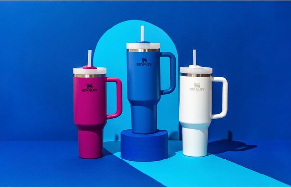 Biały termos ze słomką ze stali nierdzewnej 1,18 l Quencher H2.0 FlowState Tumbler Frost – Stanley