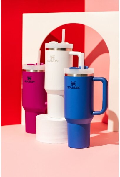 Biały termos ze słomką ze stali nierdzewnej 1,18 l Quencher H2.0 FlowState Tumbler Frost – Stanley