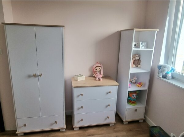 Zestaw mebli dziecięcych KRÓLICZEK 3 el. - Wybór koloru - Komoda, Szafa, Regał