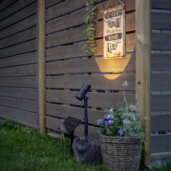 STAR TRADING Reflektor solarny spot LED Powerspot 53 cm, 250 lm, czarny, z kołkiem do wbicia, czarny, tworzywo sztuczne, nowoczesny