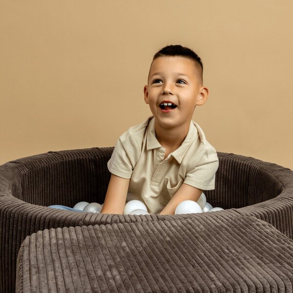 Sztruksowy basen z kulkami w kolorze khaki 90x90x30 cm Montessori – Meowbaby