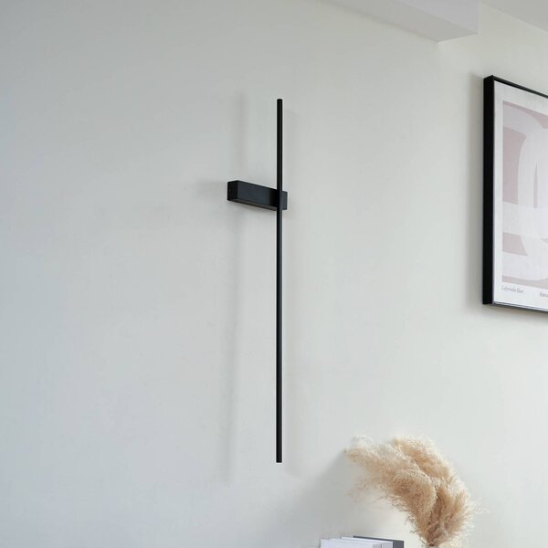 Kinkiet LED Natsumi Lindby, czarny, salon / jadalnia, aluminium, nowoczesny