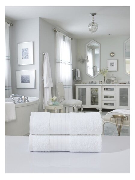 Białe bawełniane ręczniki kąpielowe frotte zestaw 2 szt. 70x140 cm – Good Morning