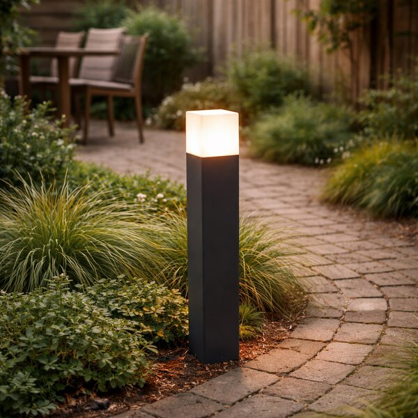 Stojąca lampa zewnętrzna czarna z opalem białym kloszem 50 cm - Denmark