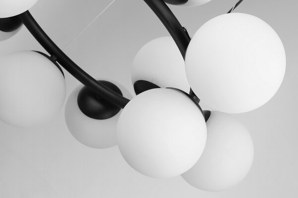 NOWOCZESNA LAMPA WISZĄCA CZARNA LEDO W12