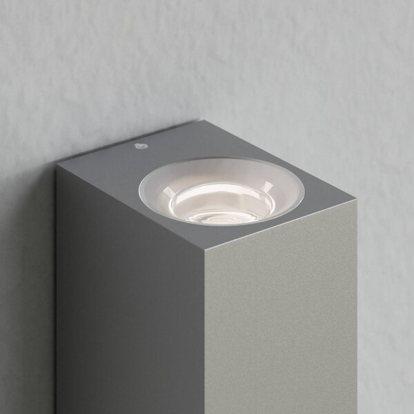 Kinkiet zewnętrzny LED TAVI Lucande, aluminiowy / szary / cynkowy, przedpokój, aluminium, nowoczesny