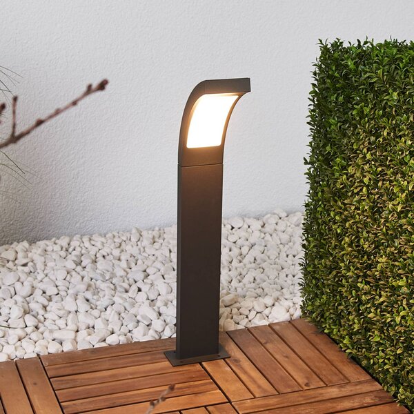 Słupek oświetleniowy LED Juvia Lucande, czarny, aluminium, nowoczesny