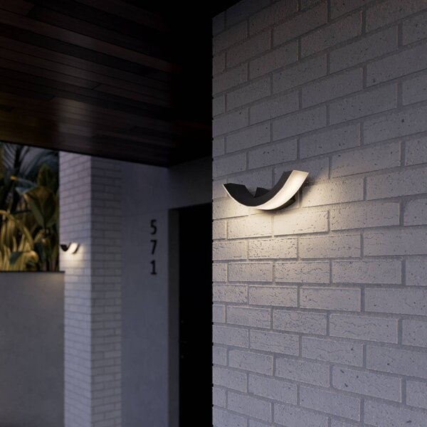 Kinkiet zewnętrzny LED HALF Lucande, czarny, aluminium, nowoczesny